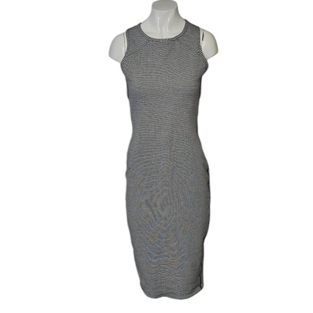 Lululemon Picnic Play Dress Gingham Luon White Black, Luon, Midi, Athletic 4/6